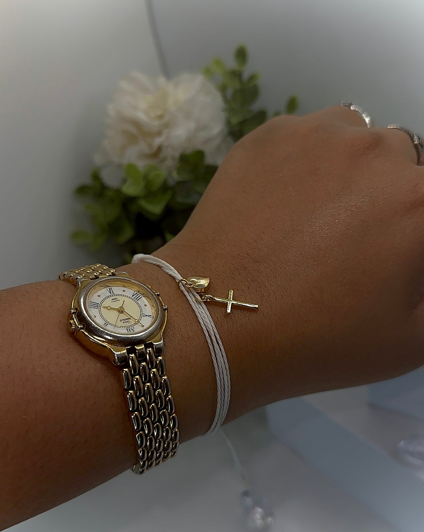 Christs Love Gold Bracelet